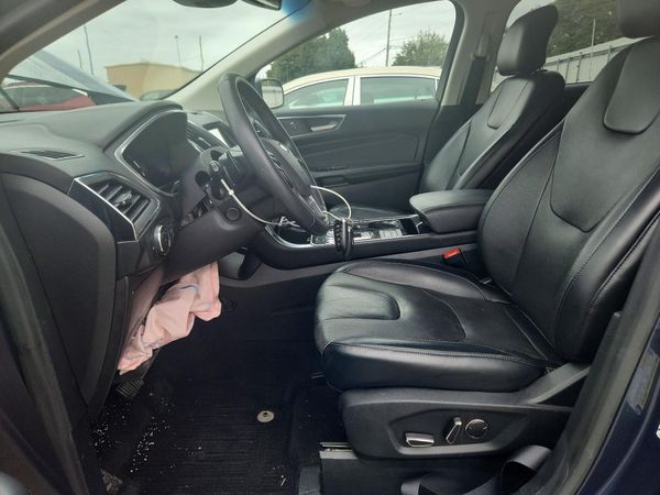 2019 FORD EDGE — DENT