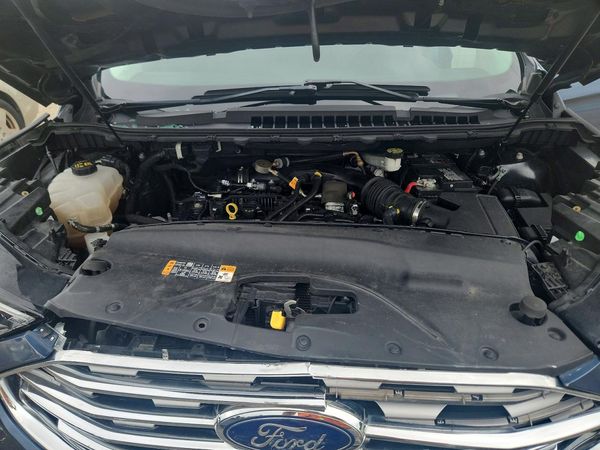 2019 FORD EDGE — Engine bay