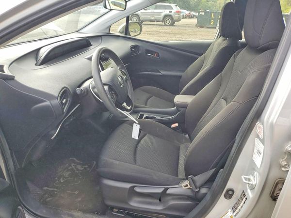 2021 TOYOTA PRIUS — DENT