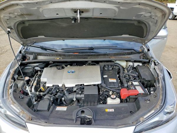 2021 TOYOTA PRIUS — Engine bay