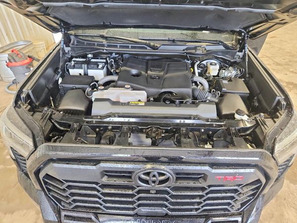 2025 TOYOTA TUNDRA — Engine bay