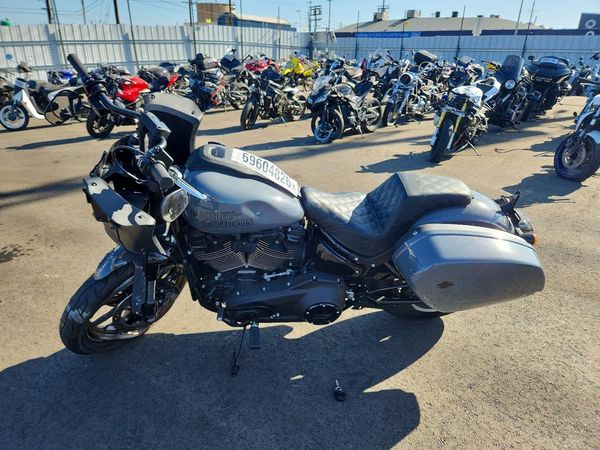 2022 HARLEY-DAVIDSON FXLRST — LSDT