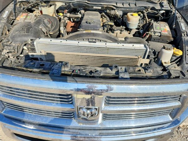 2014 RAM 2500 — Engine bay