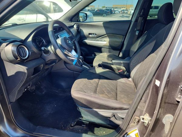 2020 NISSAN KICKS — DENT
