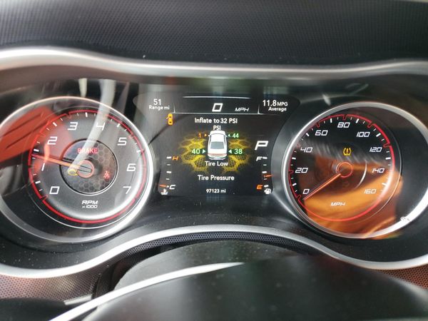 2017 DODGE CHARGER R/T