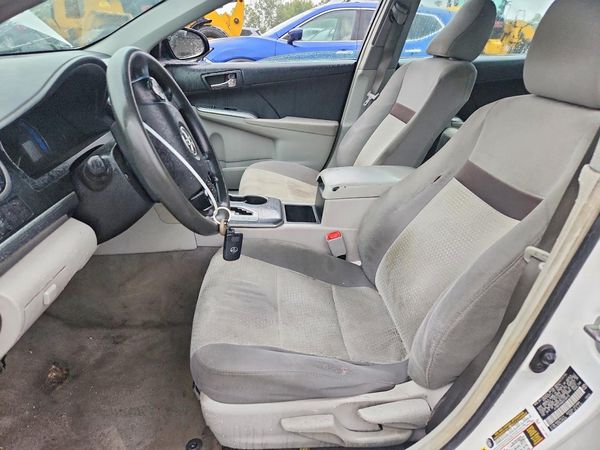2014 TOYOTA CAMRY SOLA Hybrid — VINS
