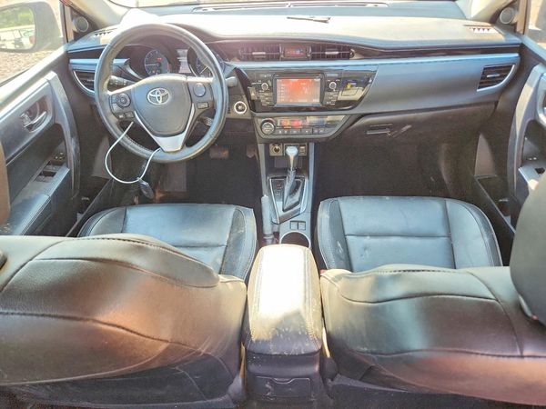 2015 TOYOTA COROLLA L/LE — CKPT