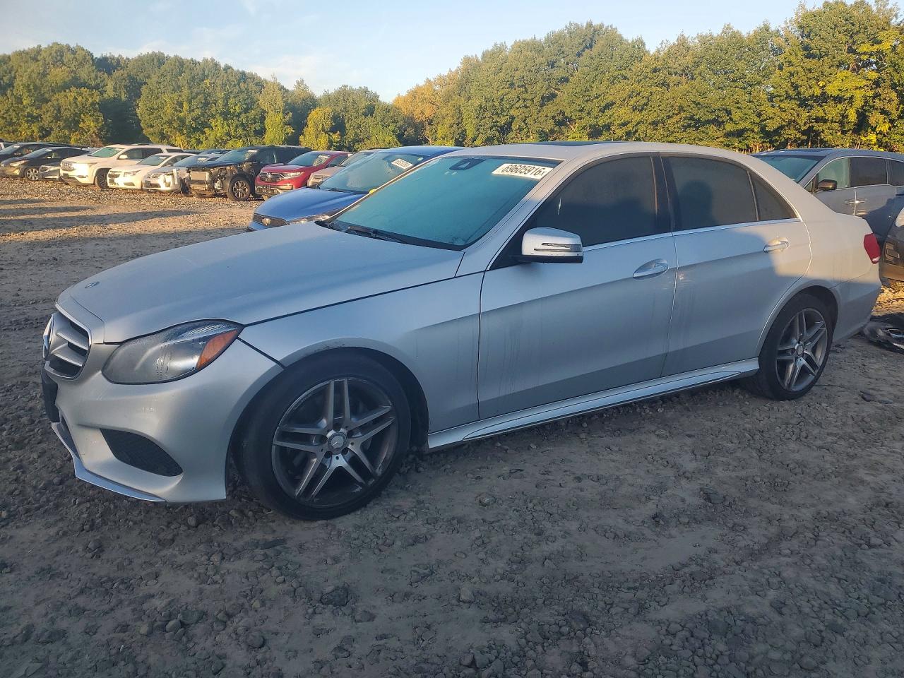 2014 MERCEDES-BENZ E E350 — Front 3/4