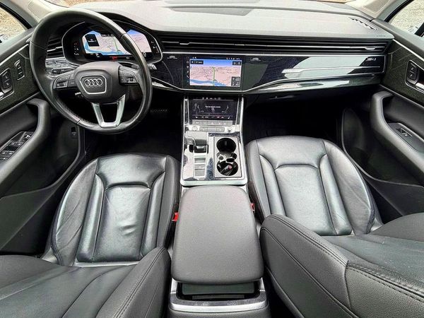 2021 AUDI Q7