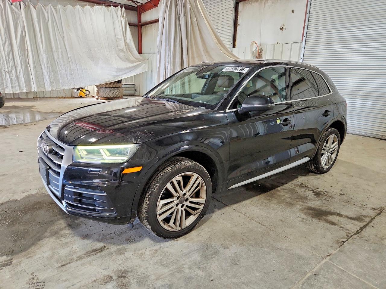 2018 AUDI Q5 — Front 3/4