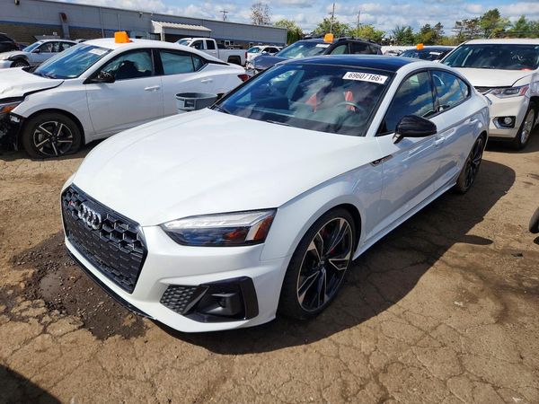 2021 AUDI S5/RS5 quattro Premium Plus — Front 3/4