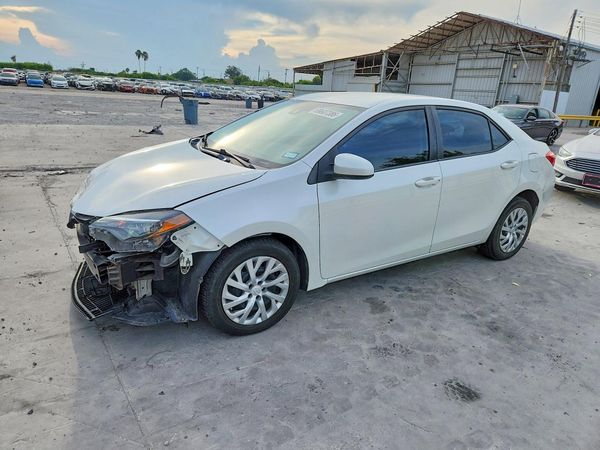 2018 TOYOTA COROLLA — DSFA — Front 3/4