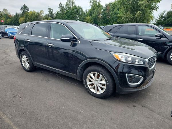 2018 KIA SORENTO — Passenger 3/4