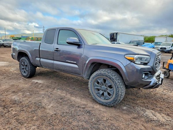 2023 TOYOTA TACOMA — Passenger 3/4