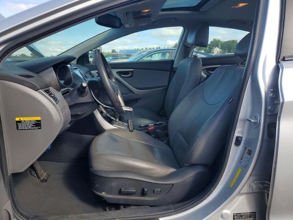 2013 HYUNDAI ELANTRA — DENT