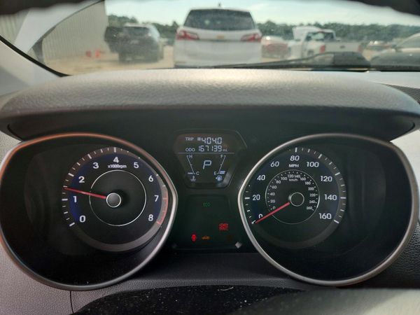 2012 HYUNDAI ELANTRA — ODOM