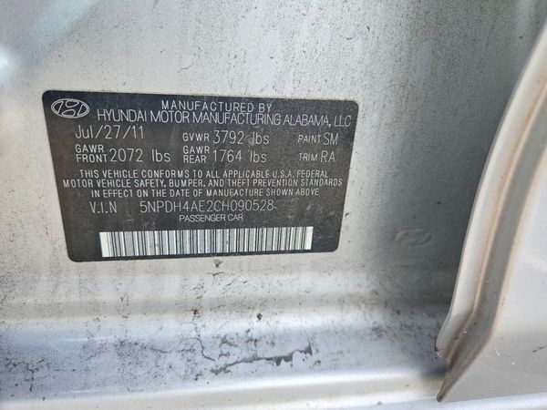2012 HYUNDAI ELANTRA — VINS