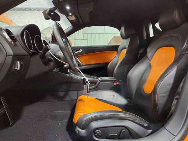 2012 AUDI TTS quattro Prestige — DENT