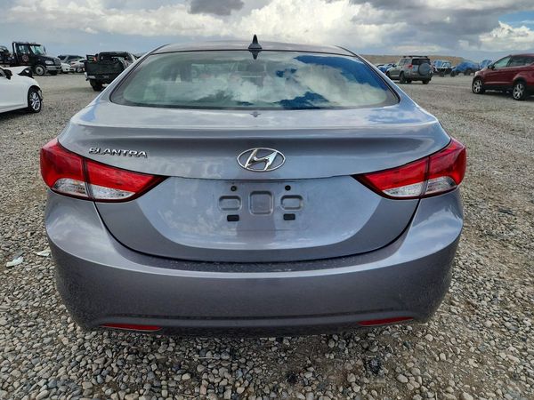2013 HYUNDAI ELANTRA — DIRR