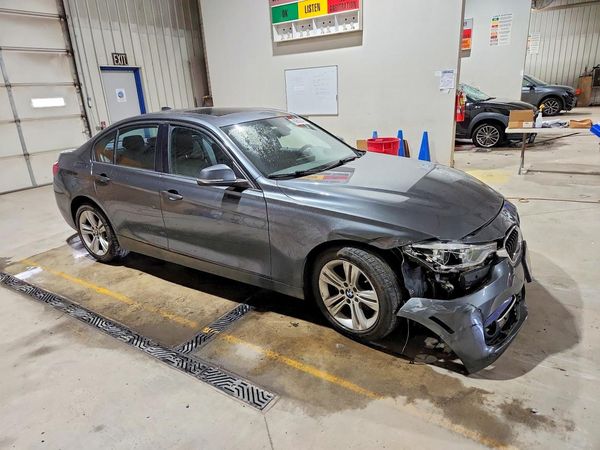 2016 BMW 328 xDrive SA — Passenger 3/4