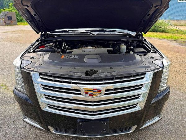 2020 CADILLAC ESCALADE