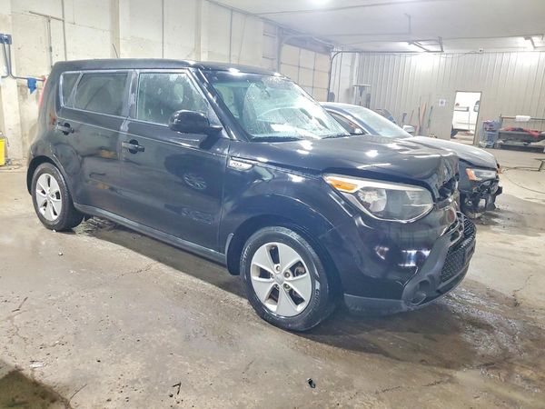 2016 KIA SOUL — Passenger 3/4