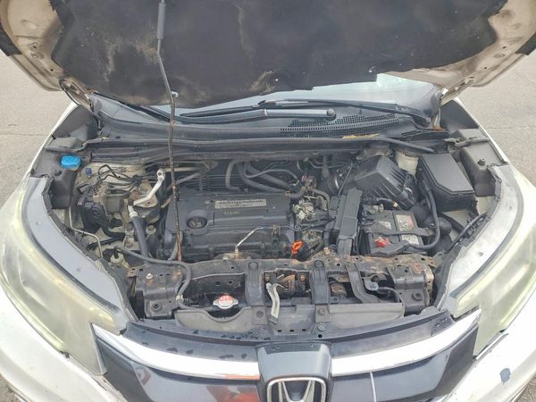 2016 HONDA CRV EX-L — Engine bay