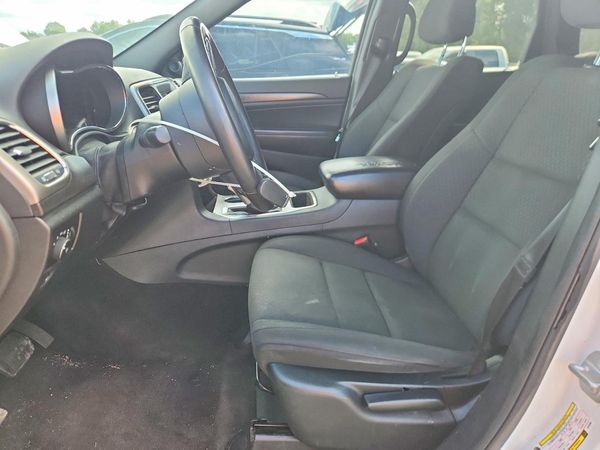 2018 JEEP GRAND CHEROKEE Laredo — DENT