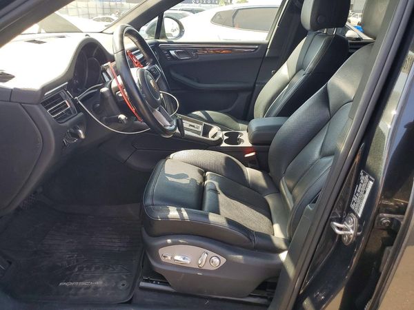 2024 PORSCHE MACAN — DENT