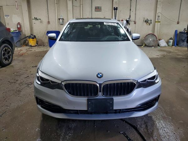 2018 BMW 530 xDrive — DIRF