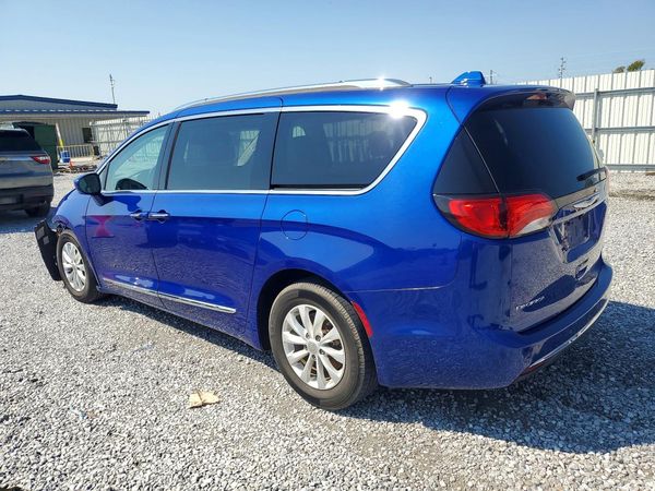 2019 CHRYSLER PACIFICA Touring L — DSRA