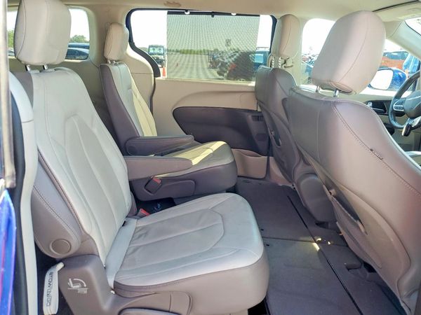 2019 CHRYSLER PACIFICA Touring L — PSRS