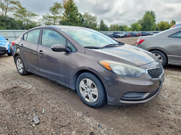 2015 KIA FORTE — Passenger 3/4