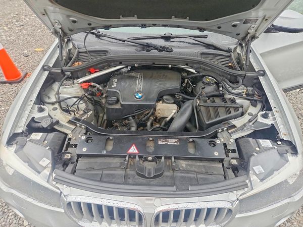 2015 BMW X3 xDrive28i — Engine bay