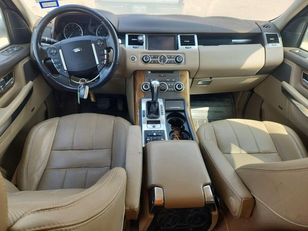 2012 LAND ROVER RANGEROVER HSE LUX — CKPT