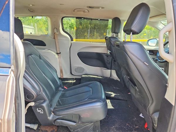 2018 CHRYSLER PACIFICA Touring L Plus — PSRS