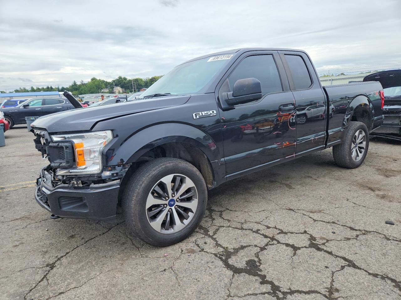 2019 FORD F150 — Front 3/4