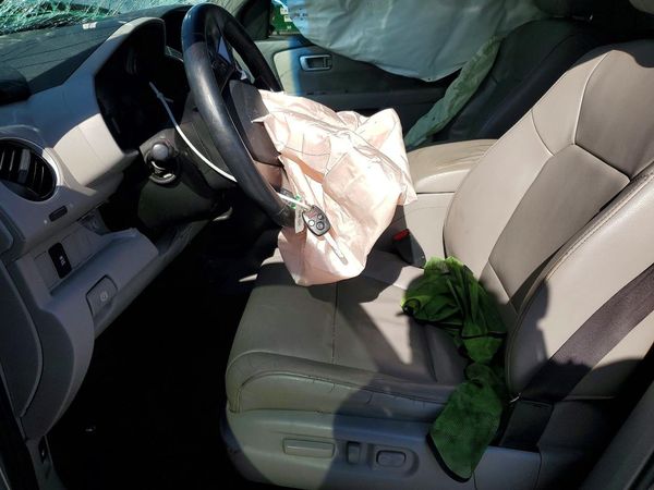 2013 HONDA PILOT EX-L — DENT