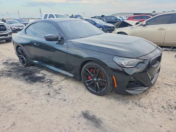 2024 BMW M240XI — Passenger 3/4