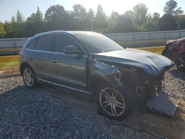 2017 AUDI Q5 quattro Premium Plus — Passenger 3/4