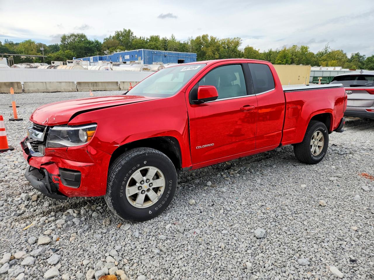 2017 CHEVROLET COLORADO Work Truck — Front 3/4