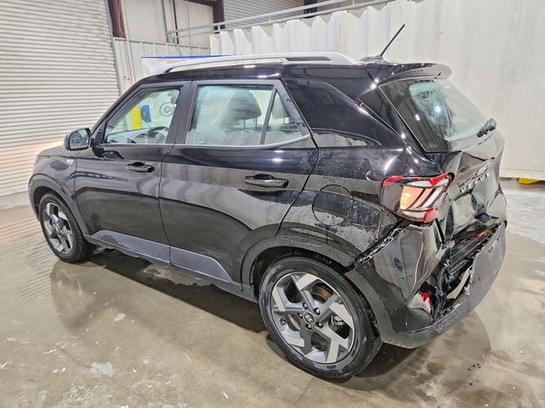 2026 HYUNDAI VENUE SEL, SEL w/ 2-Tone Roof — DSRA