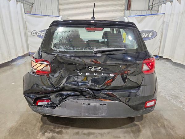 2026 HYUNDAI VENUE SEL, SEL w/ 2-Tone Roof — DIRR
