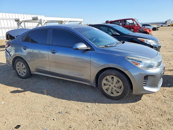 2020 KIA RIO — Passenger 3/4