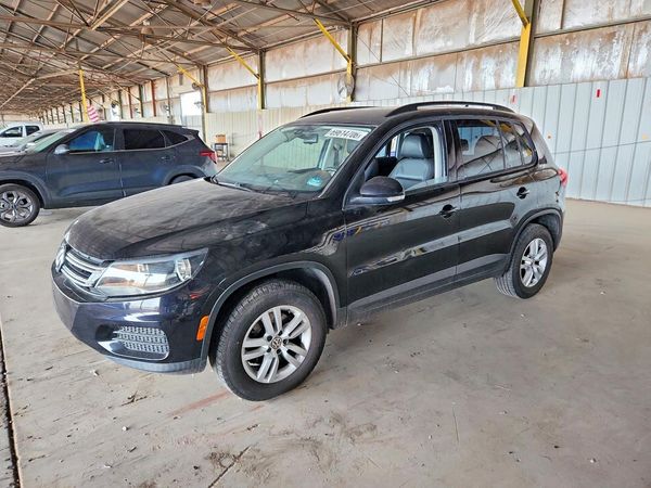 2017 VOLKSWAGEN TIGUAN — DSFA — Front 3/4