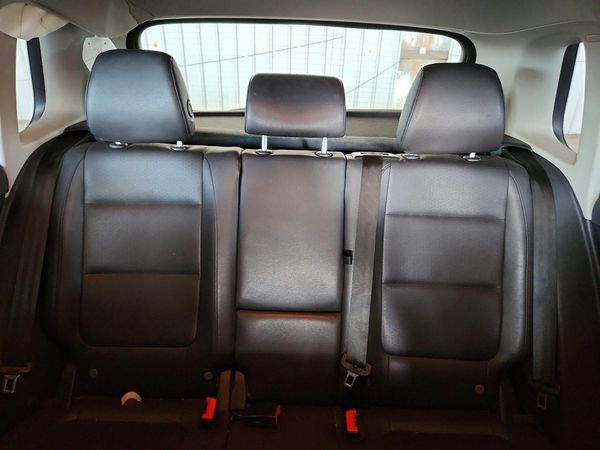 2017 VOLKSWAGEN TIGUAN S, Limited — SUVN