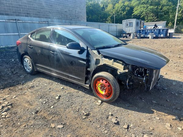 2019 HYUNDAI ELANTRA SE — Passenger 3/4