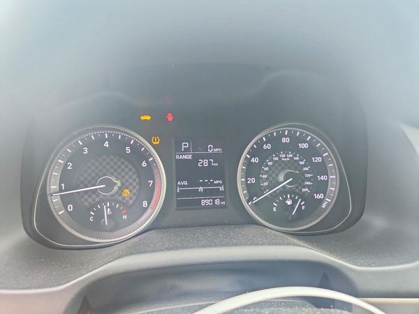 2019 HYUNDAI ELANTRA SE — ODOM