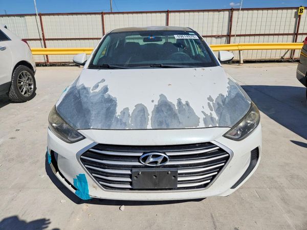 2017 HYUNDAI ELANTRA SE Base — DIRF