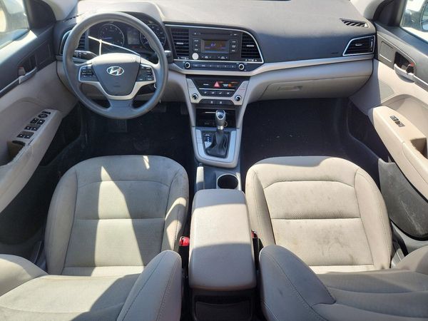 2017 HYUNDAI ELANTRA SE Base — CKPT